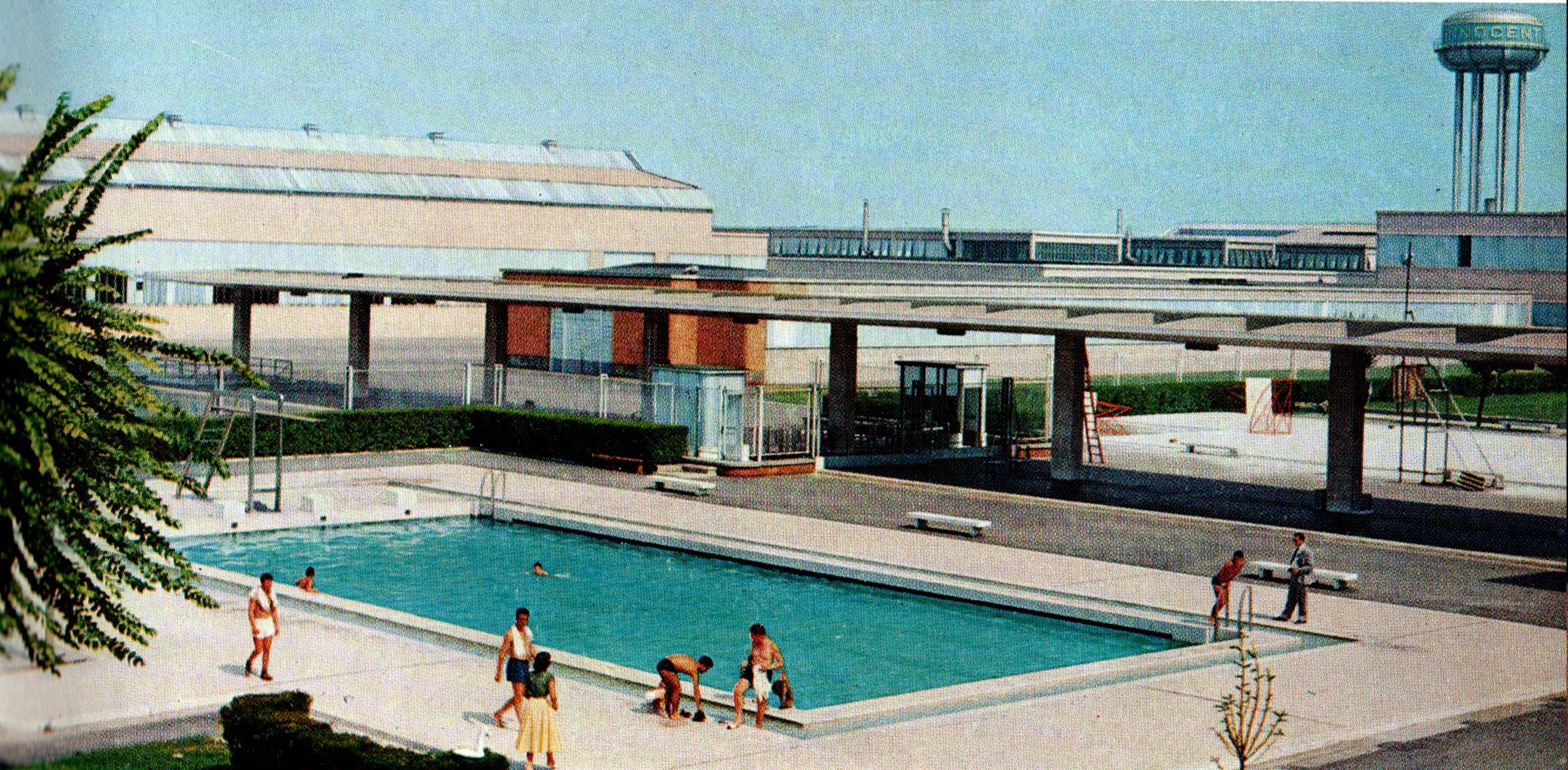 Innocenti recreational swimming pool